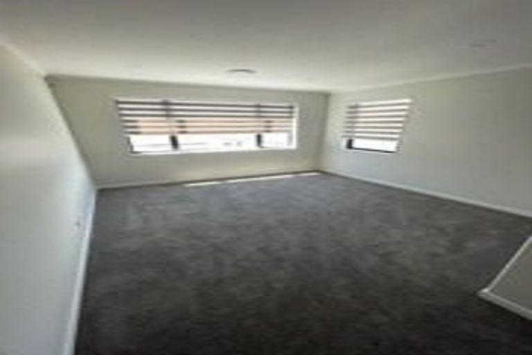 Photo of property in 17 Repehina Road, Flat Bush, Auckland, 2019