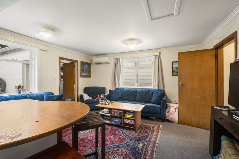 Photo of property in 29 Hiropi Street, Newtown, Wellington, 6021