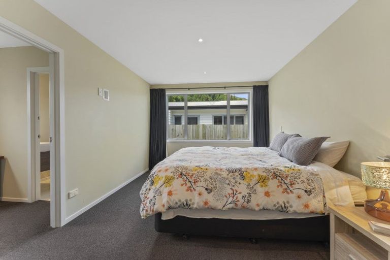 Photo of property in 30b Harrys Close, Arthurs Point, Queenstown, 9371
