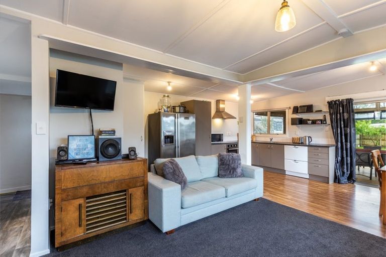 Photo of property in 5 Wairenga Road, Mangakino, 3421