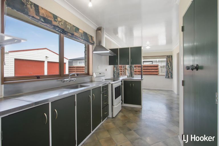 Photo of property in 22 Heron Crescent, Katikati, 3129