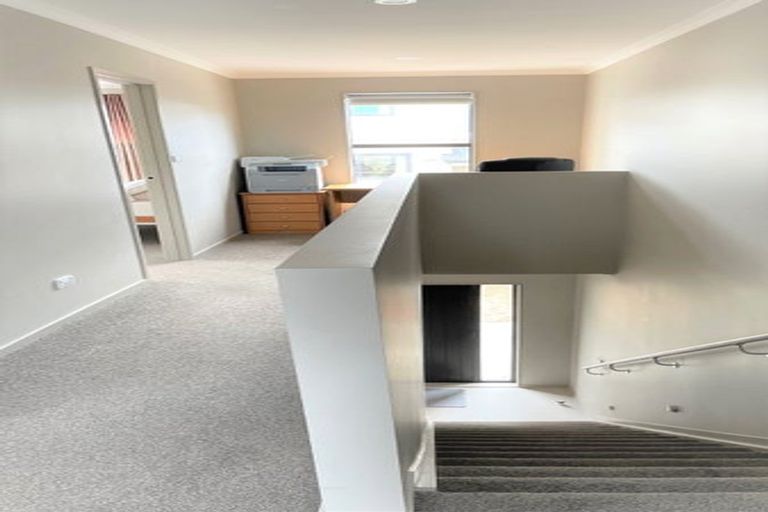 Photo of property in 4 Uruhau Close, Torbay, Auckland, 0630