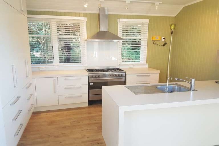 Photo of property in 1350 Lake Brunner Road, Inchbonnie, Kumara, 7875