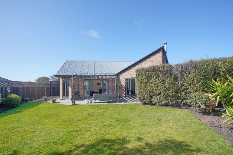 Photo of property in 29 Stillwater Avenue, Burwood, Christchurch, 8083