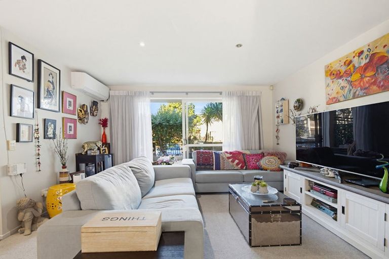 Photo of property in 86a Michael Jones Drive, Flat Bush, Auckland, 2019