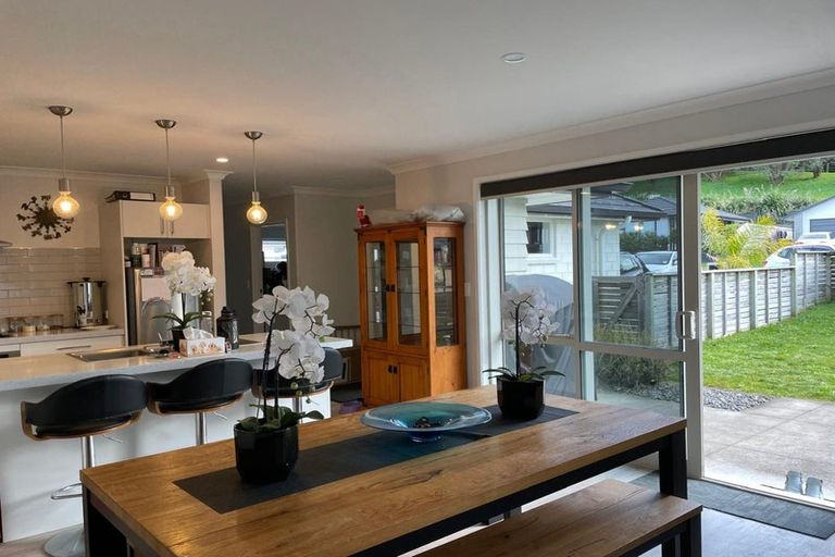 Photo of property in 22 Lakeside Terrace, Omokoroa, 3114