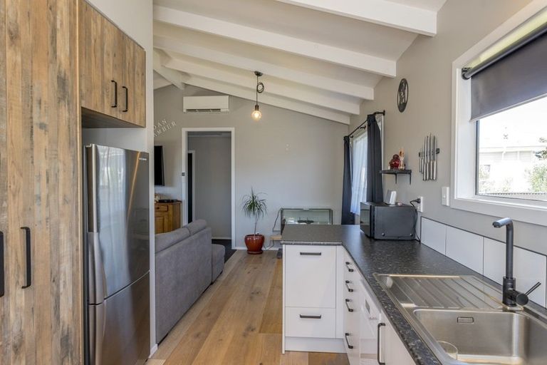 Photo of property in 68a Hokio Beach Road, Levin, 5510