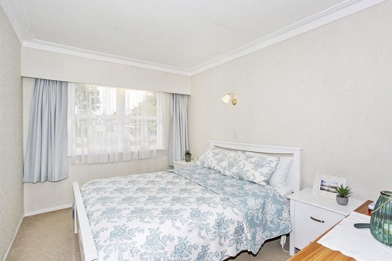 Photo of property in 26 Shirley Avenue, Papakura, 2110