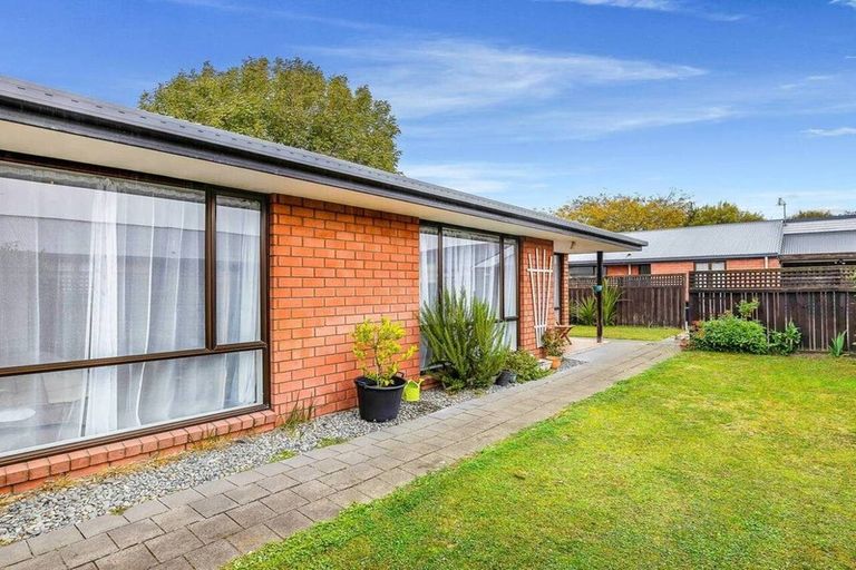 Photo of property in 2/185 Colombo Street, Sydenham, Christchurch, 8023