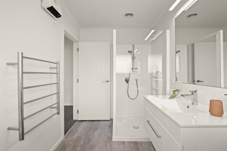 Photo of property in 17 Glendermid Close, Sawyers Bay, Port Chalmers, 9023