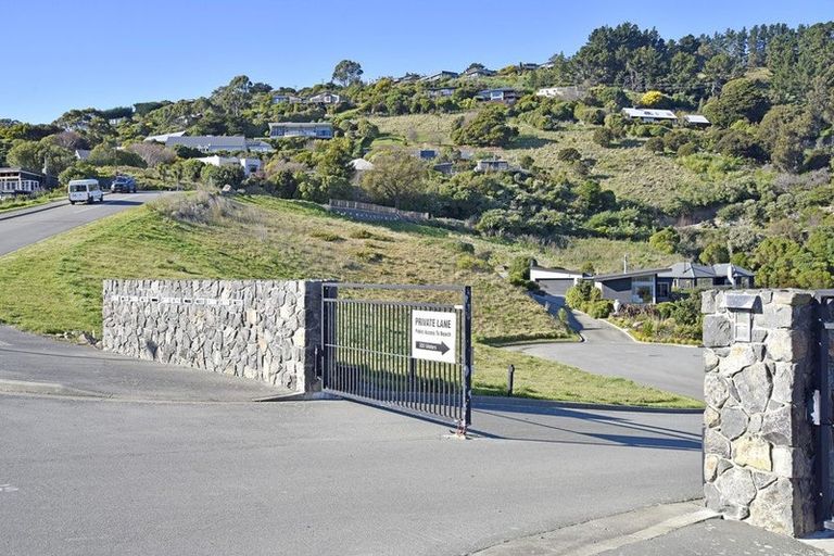 Photo of property in 2 Te Wharau Lane, Charteris Bay, Governors Bay, 8971