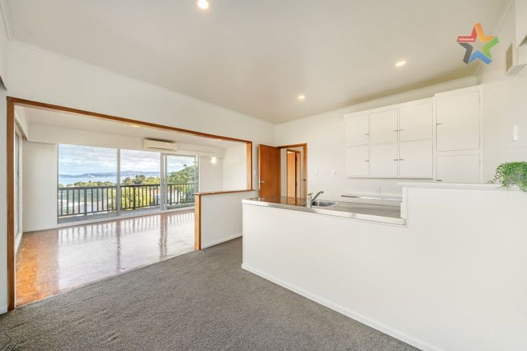 Photo of property in 5/30 London Road, Korokoro, Lower Hutt, 5012