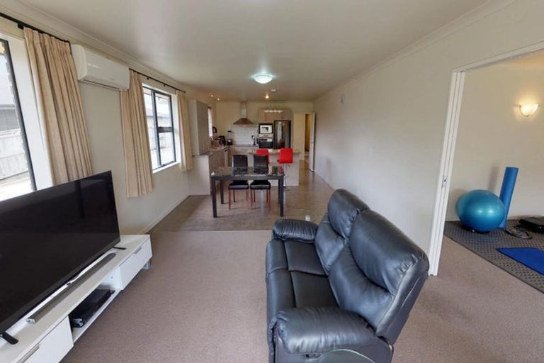 Photo of property in 16 Masefield Terrace, Kelvin Grove, Palmerston North, 4414