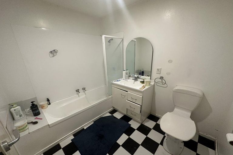 Photo of property in 71 Kentwood Drive, Woodridge, Wellington, 6037