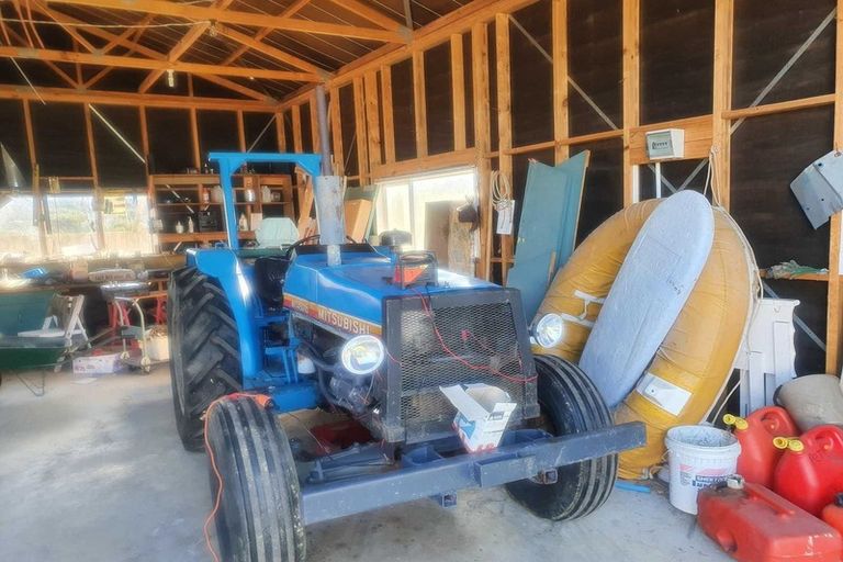 Photo of property in 301 Big Bay Road, Manukau Heads, Awhitu, 2684