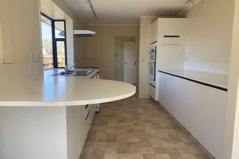 Photo of property in 61a Hautana Street, Woburn, Lower Hutt, 5010