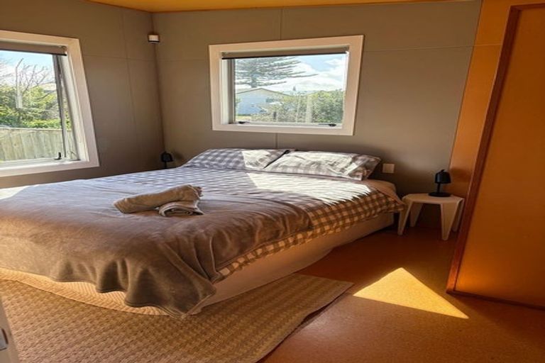 Photo of property in 22 Babbacombe Avenue, Otaki Beach, Otaki, 5512