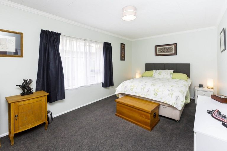Photo of property in 1/6 Tararua Street, Trentham, Upper Hutt, 5018