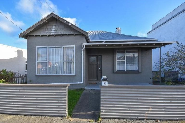Photo of property in 4 Moreau Street, Saint Kilda, Dunedin, 9012