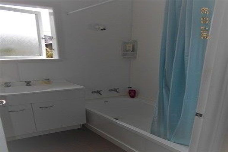 Photo of property in 34a Exchange Street, Ebdentown, Upper Hutt, 5018