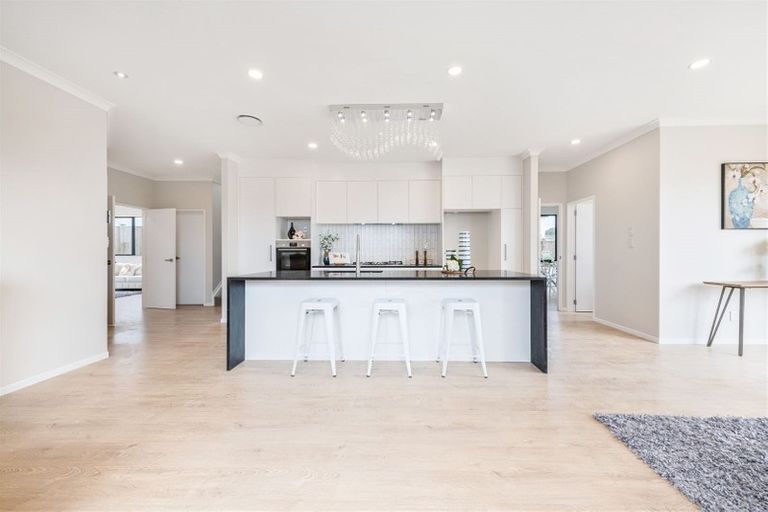 Photo of property in 9 Ascent Street, Flat Bush, Auckland, 2019
