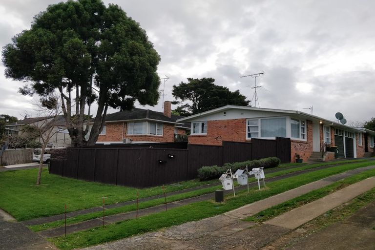 Photo of property in 1/23 Ellen Avenue, Hillcrest, Auckland, 0627