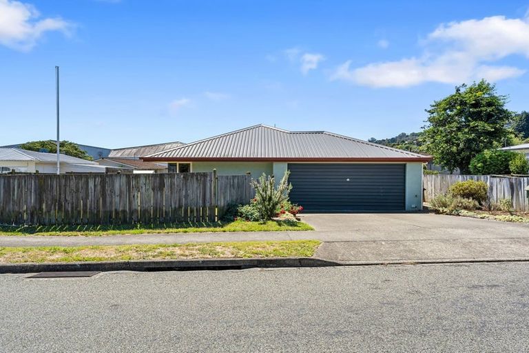Photo of property in 16 Blackwood Street, Wakatu, Nelson, 7011
