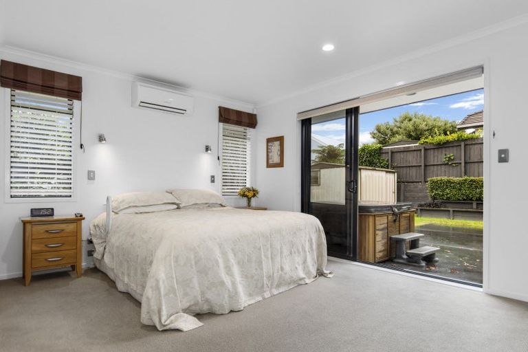 Photo of property in 36 Inverness Drive, Pyes Pa, Tauranga, 3112