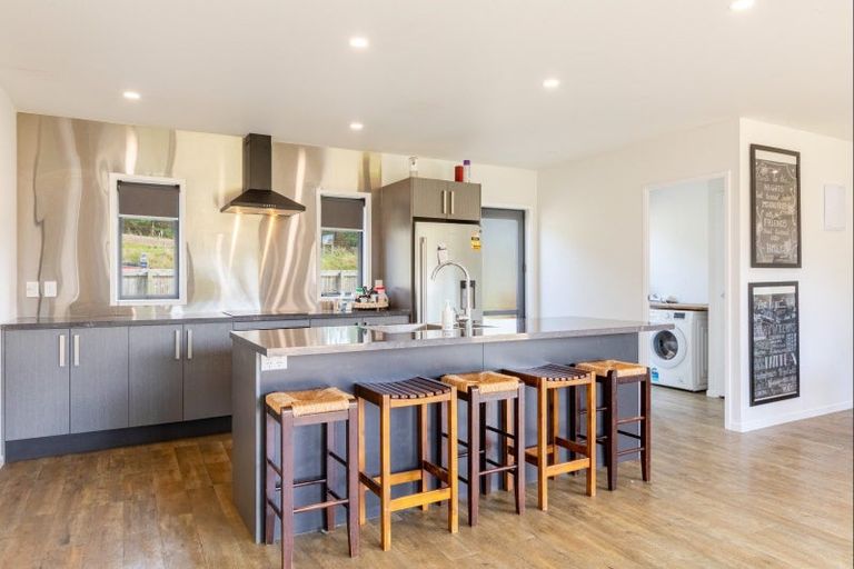 Photo of property in 1599 State Highway 2, Waipawa, 4275