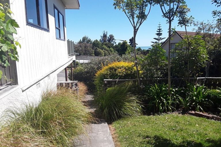 Photo of property in 12 Montrose Drive, Atawhai, Nelson, 7010