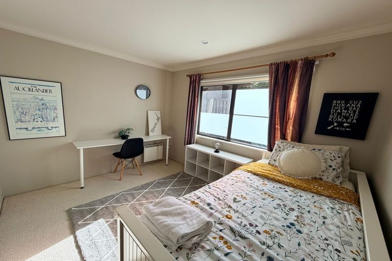 Photo of property in 13 Living Stream Road, Albany Heights, Auckland, 0632