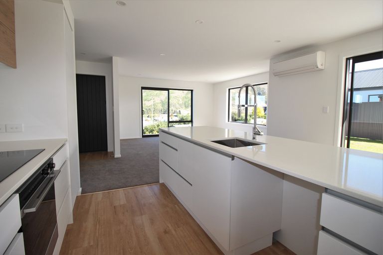 Photo of property in 28 Naylor Street, Hamilton East, Hamilton, 3216