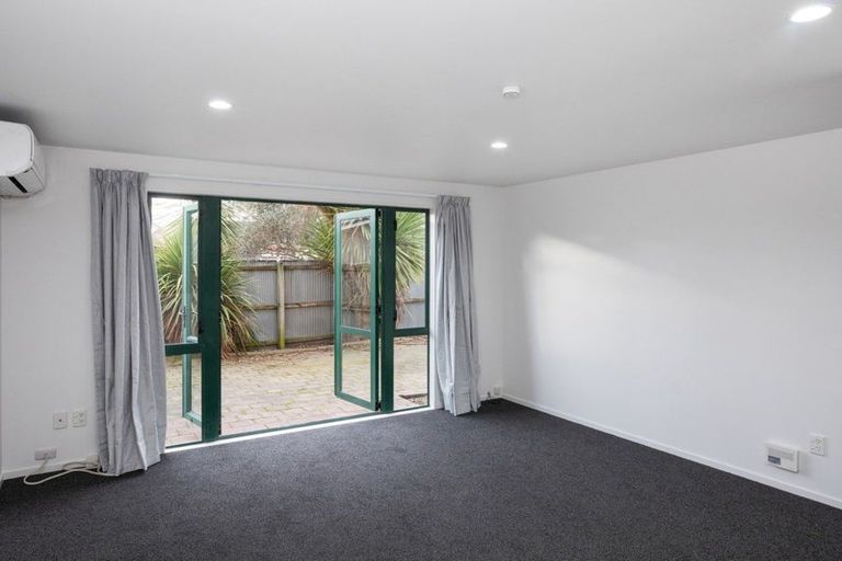 Photo of property in 68 Thackeray Place, Waltham, Christchurch, 8023