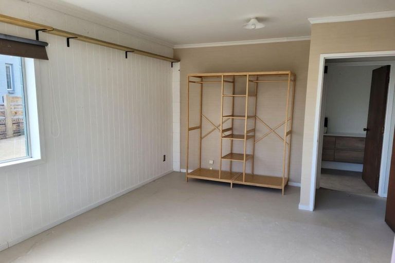 Photo of property in 4 Erica Place, Bell Block, New Plymouth, 4312