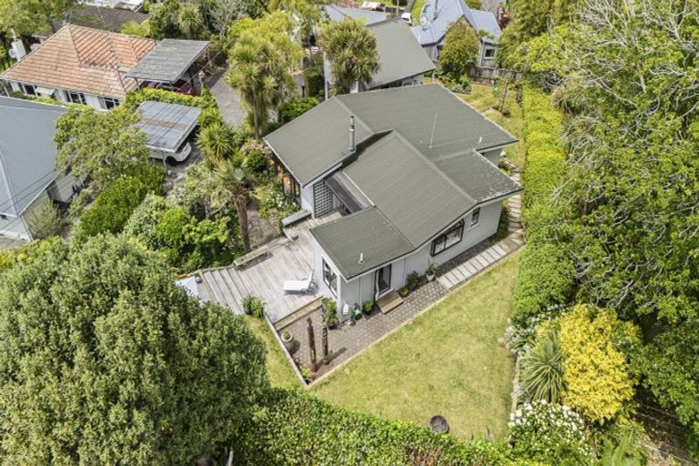 Photo of property in 3h Wallace Place, Westown, New Plymouth, 4310