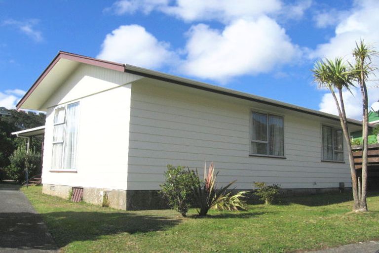 Photo of property in 65 Hathaway Avenue, Karori, Wellington, 6012