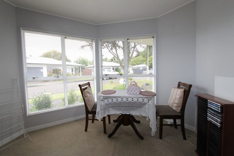 Photo of property in 9 Hughes Court, Pahiatua, 4910