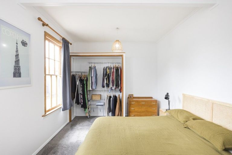 Photo of property in 9 Leeds Street, Milson, Palmerston North, 4414