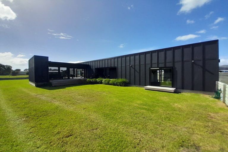 Photo of property in 143 Ngaio Drive, Matarangi, Whitianga, 3592