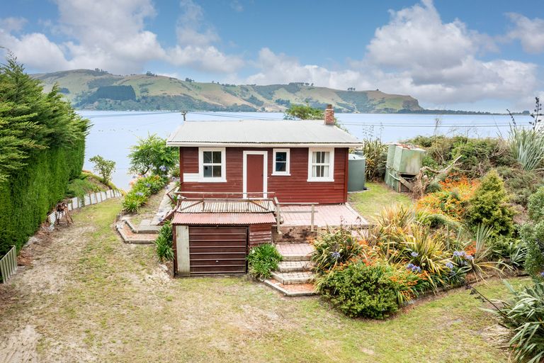 Photo of property in 62 Otakou Golf Course Road, Otakou, Dunedin, 9077