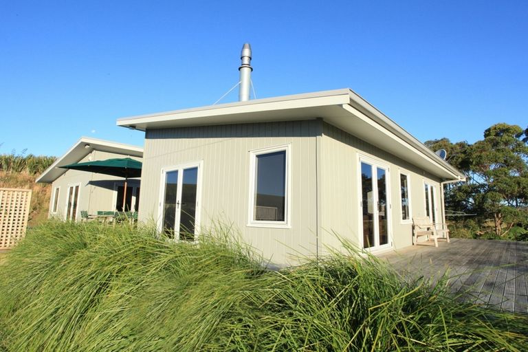 Photo of property in 110 Newton Road, Raglan, Te Mata, 3894