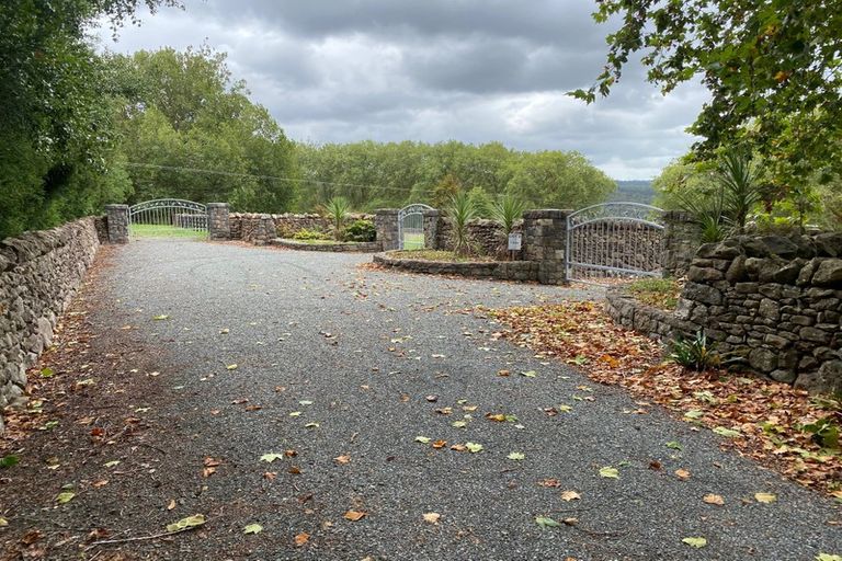 Photo of property in 751 Ngunguru Road, Glenbervie, Whangarei, 0173