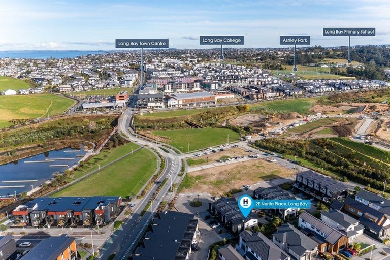 Photo of property in 63 Te Oneroa Way, Long Bay, Auckland, 0630