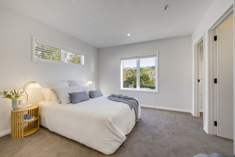 Photo of property in 9a Church Road, Taradale, Napier, 4112