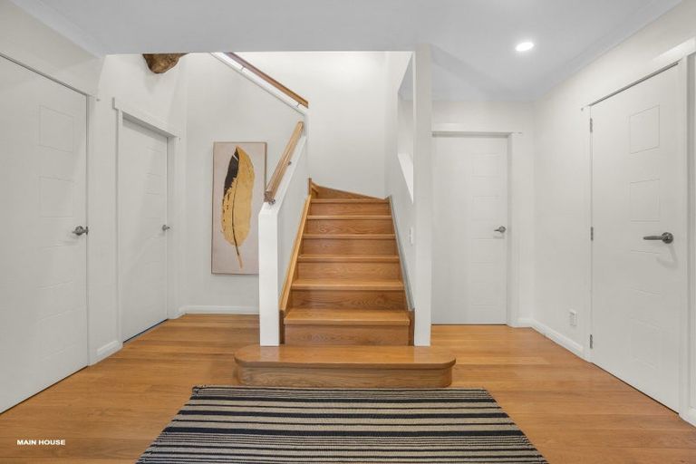 Photo of property in 81 Reading Street, Greytown, 5712