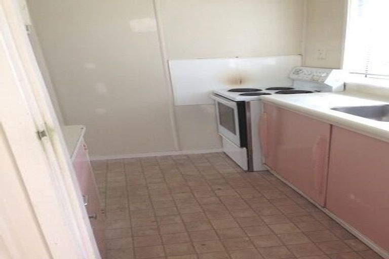 Photo of property in 2/28 Homedale Street, Pukehangi, Rotorua, 3015