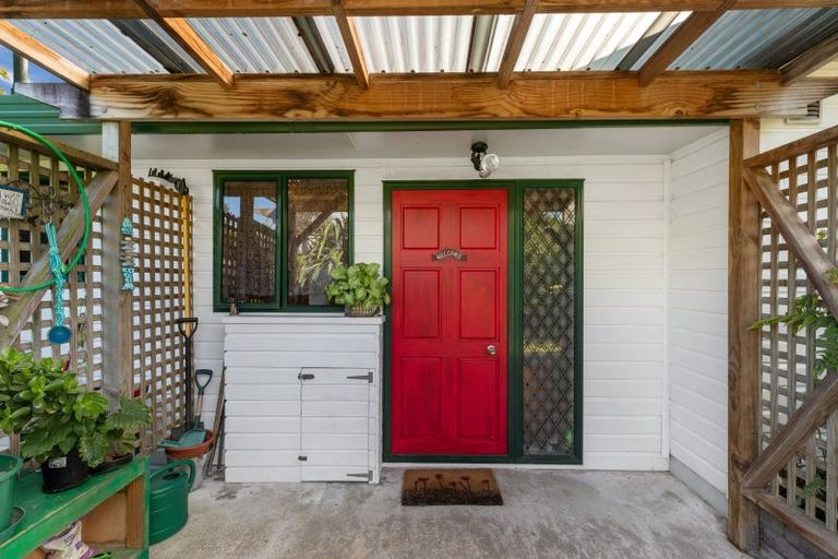 Photo of property in 100 Woodland Road, Tahawai, Katikati, 3170