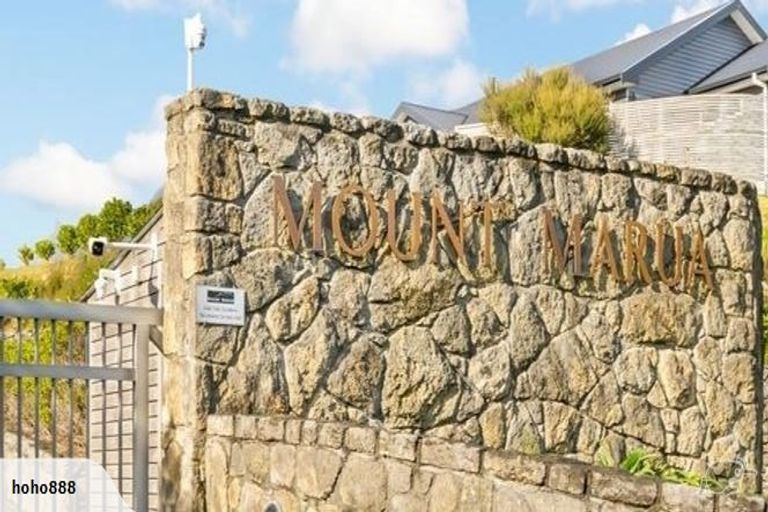 Photo of property in 81 Mount Marua Way, Timberlea, Upper Hutt, 5018