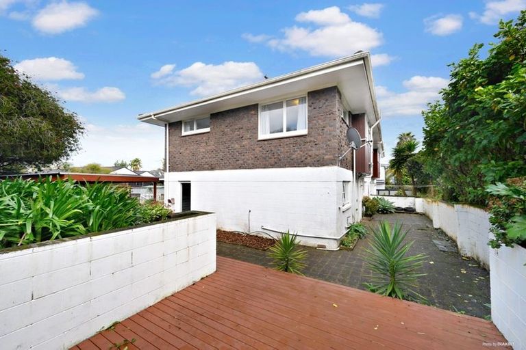 Photo of property in 2/14 Andrea Place, Sunnyhills, Auckland, 2010