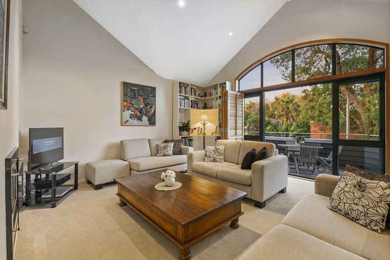 Photo of property in 38 Harley Close, Hauraki, Auckland, 0622